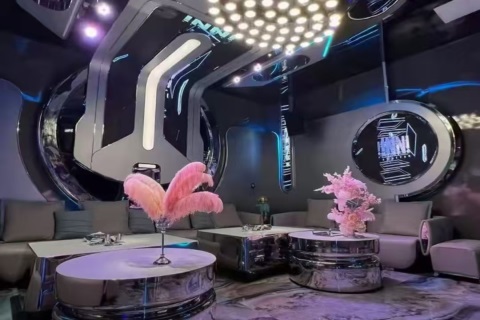 泰安慕本酒吧招聘,山东泰安酒吧招聘礼宾员,可提供住宿